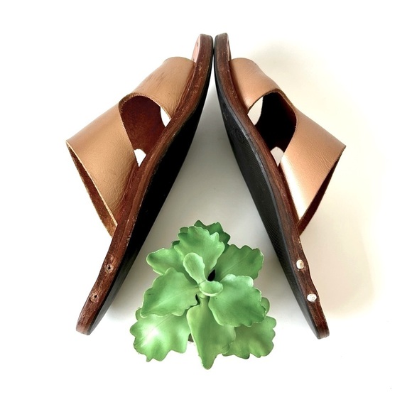 Beek Blackbird Bronze Gold Metallic Leather Slide Sandals Size 5 - Picture 12 of 13